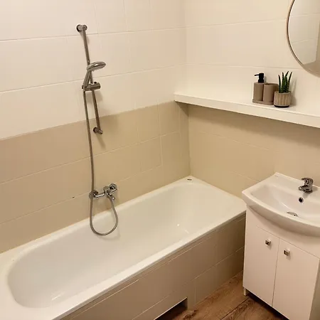 Red Cross Road Apartament